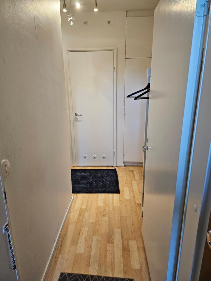 Comfortable 1 Bedroom Apartment In เฮลซิงกิ ภายนอก รูปภาพ