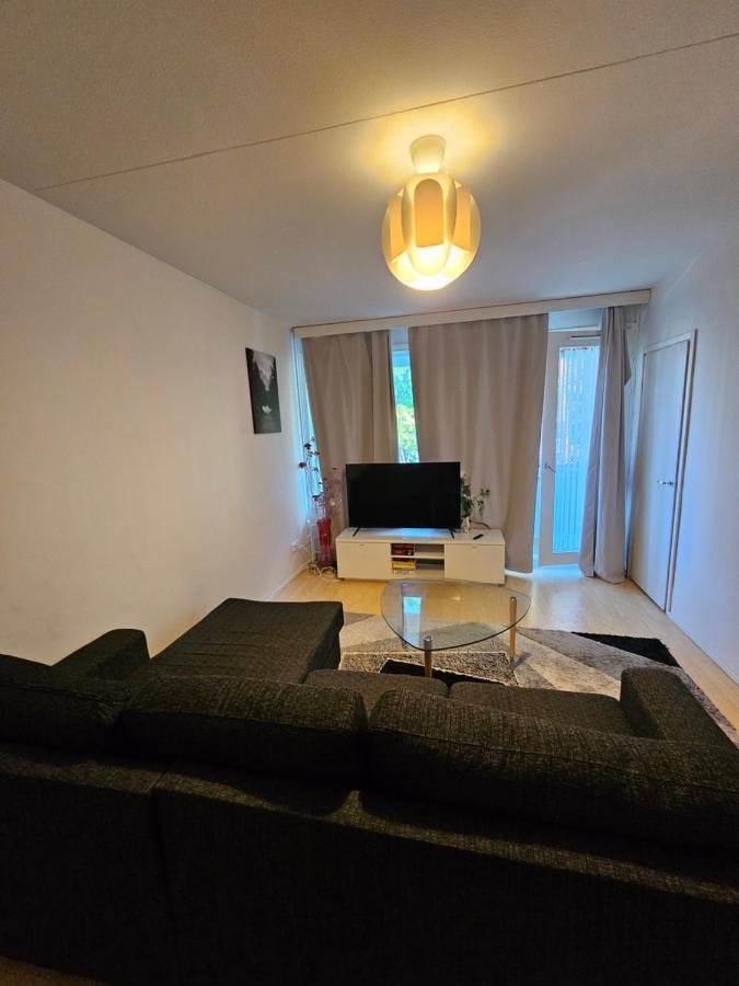 Comfortable 1 Bedroom Apartment In เฮลซิงกิ ภายนอก รูปภาพ